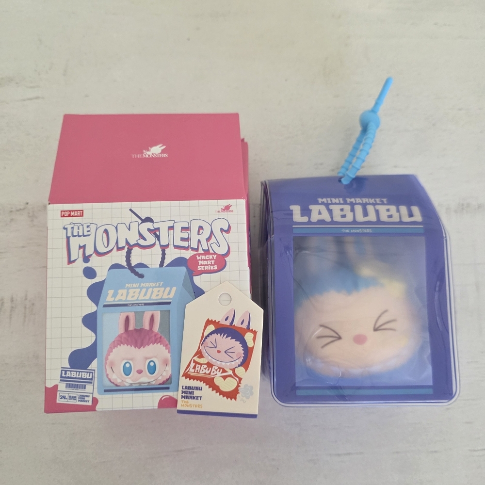 💙Authentic Pop Mart, The Monsters Wacky Mart Series Pinch Pendant Chips